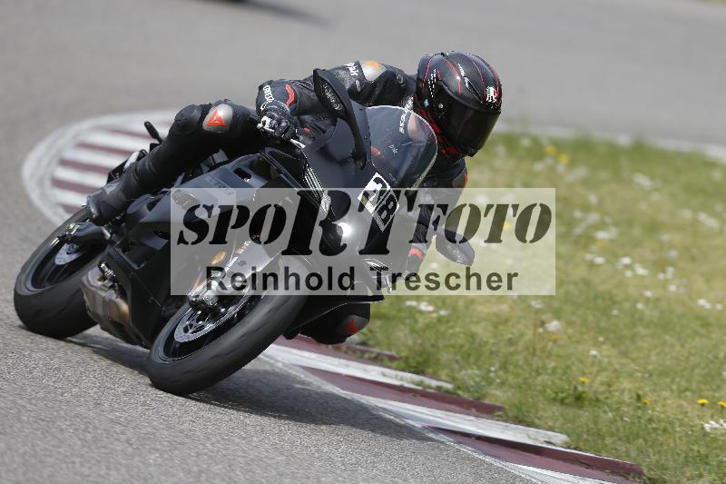 /10 20.04.2026  Pluess Moto Sport ADR/Freies Fahren/38